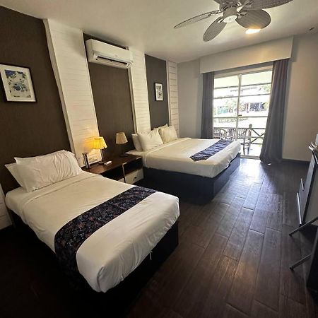 Pir - Resort Perhentian Island Kampong Pasir Hantu Dış mekan fotoğraf