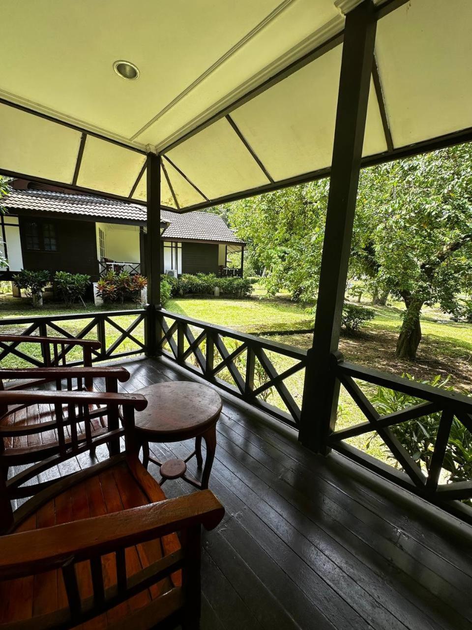Pir - Resort Perhentian Island Kampong Pasir Hantu Dış mekan fotoğraf