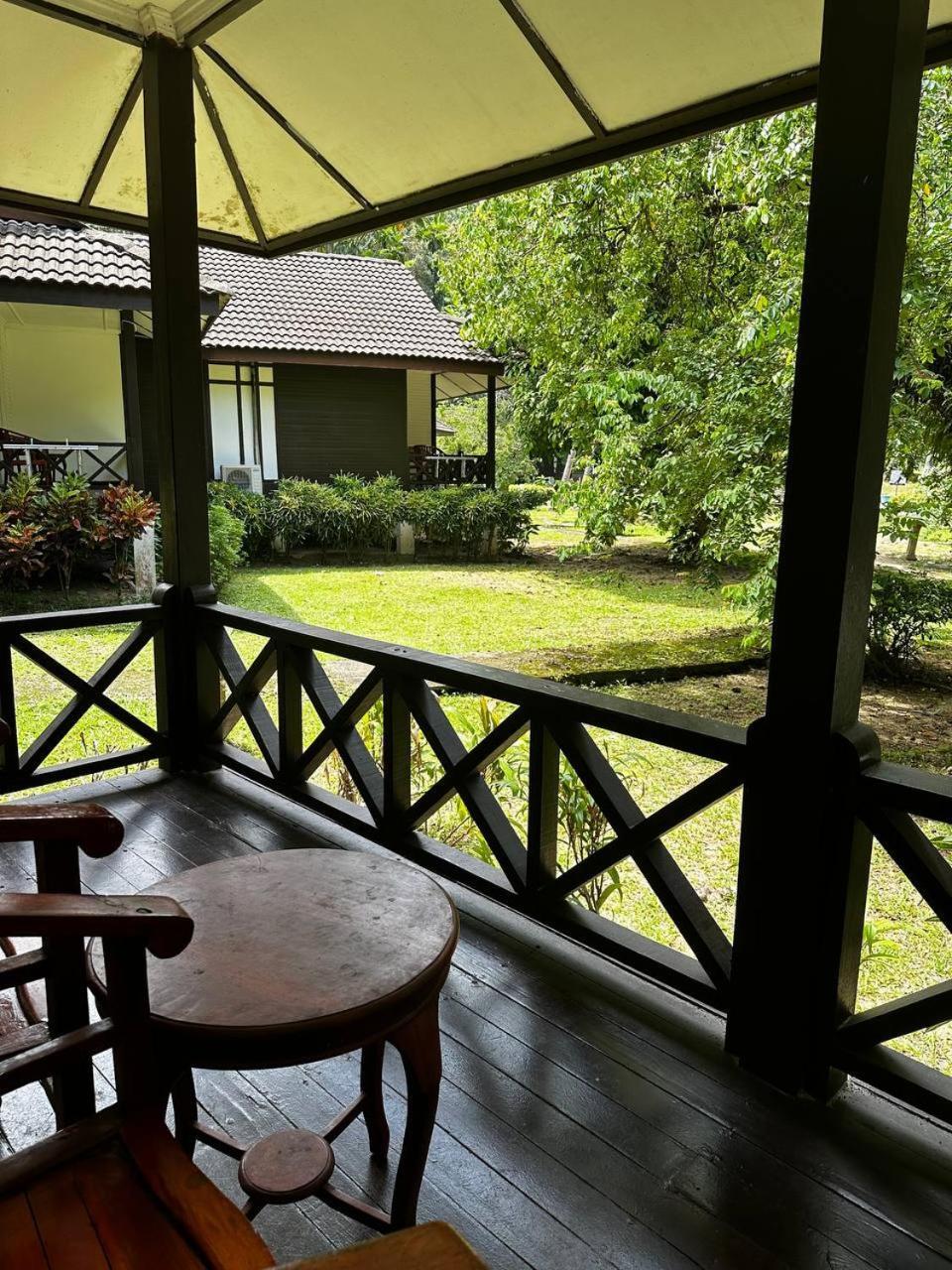 Pir - Resort Perhentian Island Kampong Pasir Hantu Dış mekan fotoğraf