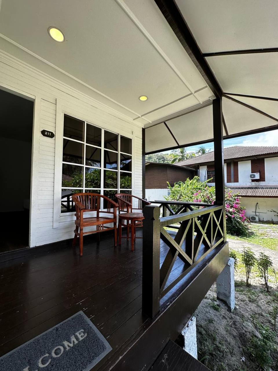 Pir - Resort Perhentian Island Kampong Pasir Hantu Dış mekan fotoğraf