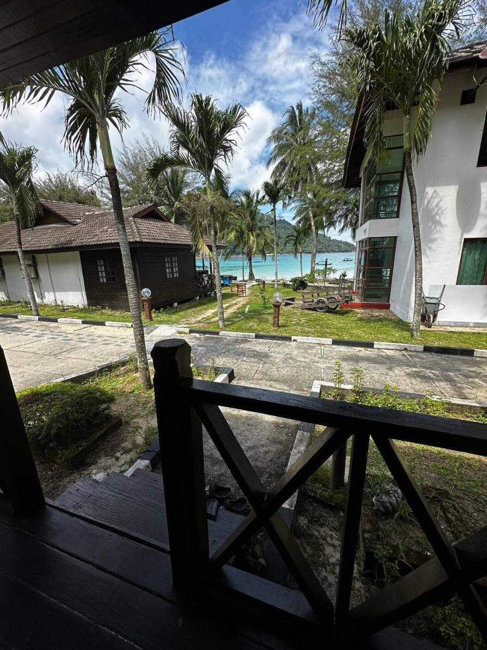 Pir - Resort Perhentian Island Kampong Pasir Hantu Dış mekan fotoğraf