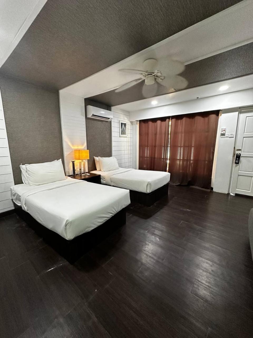 Pir - Resort Perhentian Island Kampong Pasir Hantu Dış mekan fotoğraf