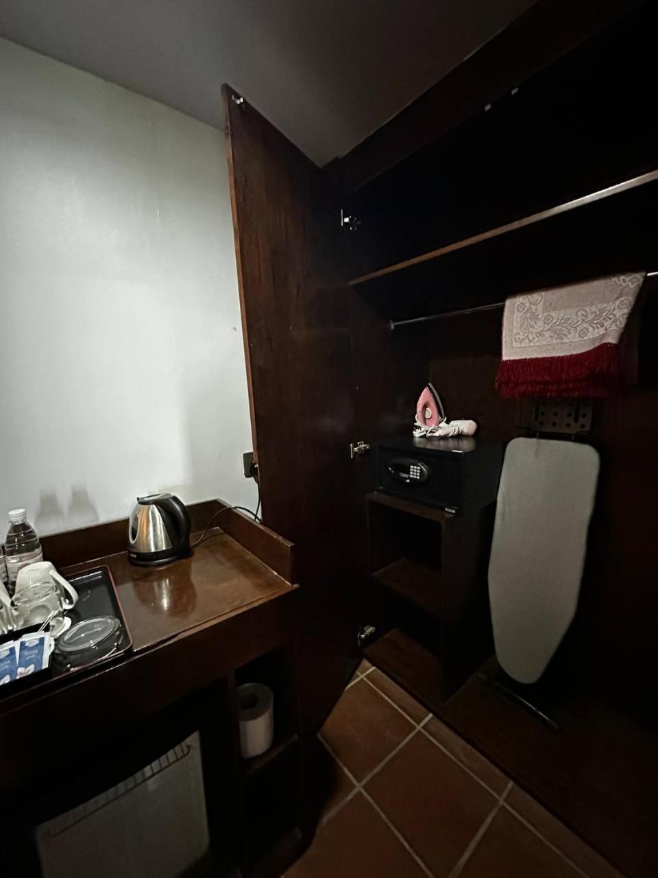 Pir - Resort Perhentian Island Kampong Pasir Hantu Dış mekan fotoğraf