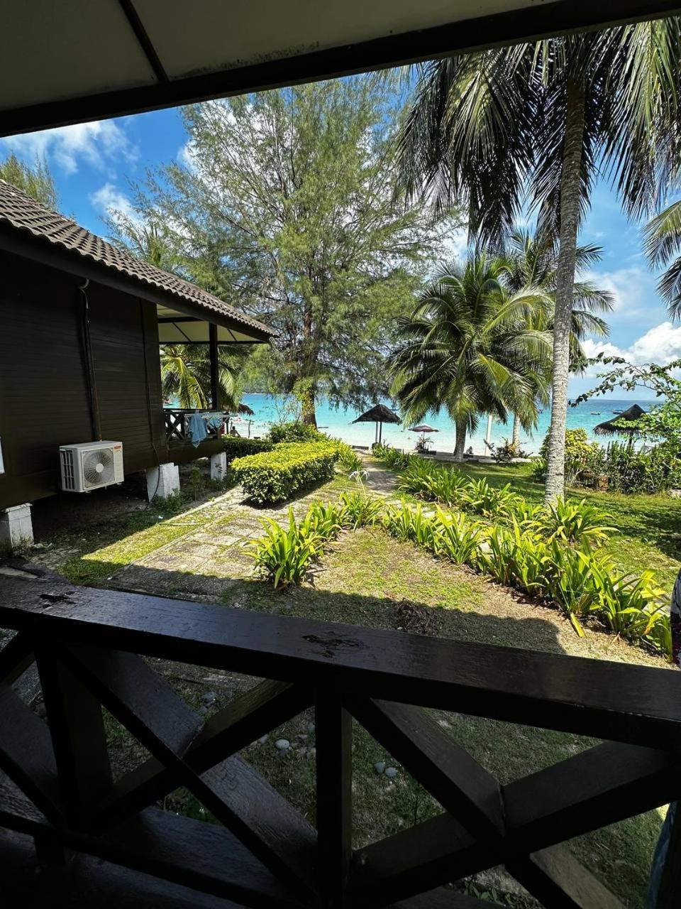 Pir - Resort Perhentian Island Kampong Pasir Hantu Dış mekan fotoğraf