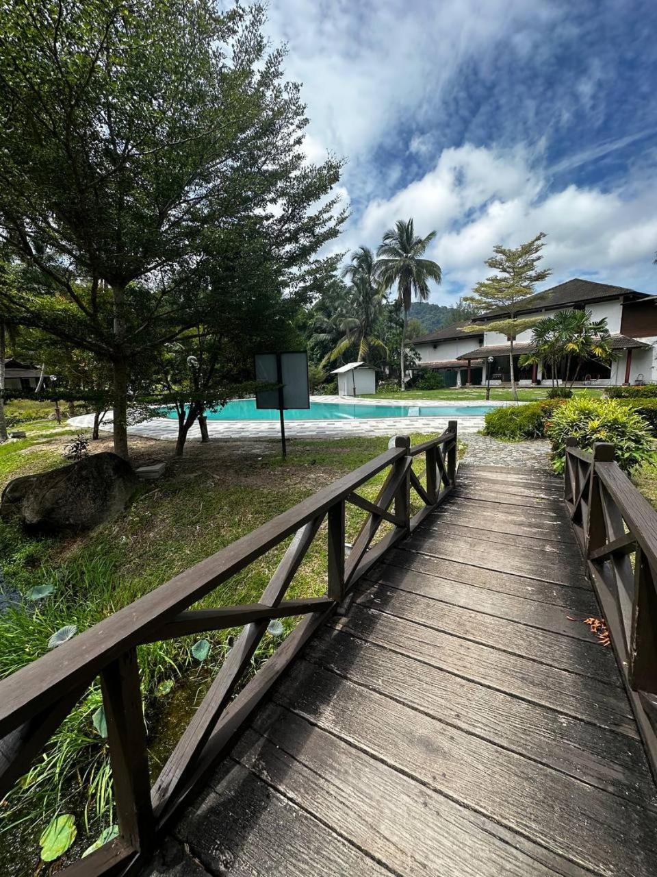 Pir - Resort Perhentian Island Kampong Pasir Hantu Dış mekan fotoğraf